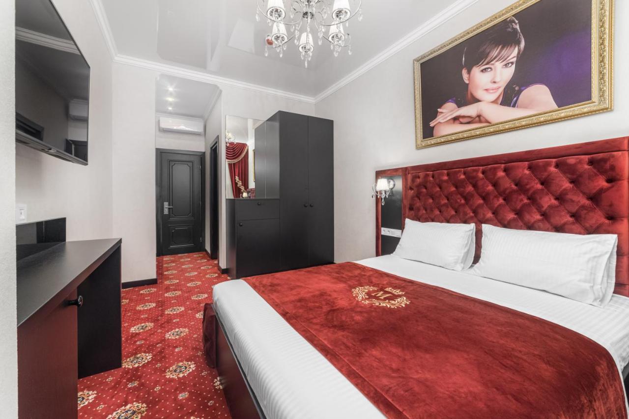Apart Hotel D'Monica Odessa Eksteriør bilde